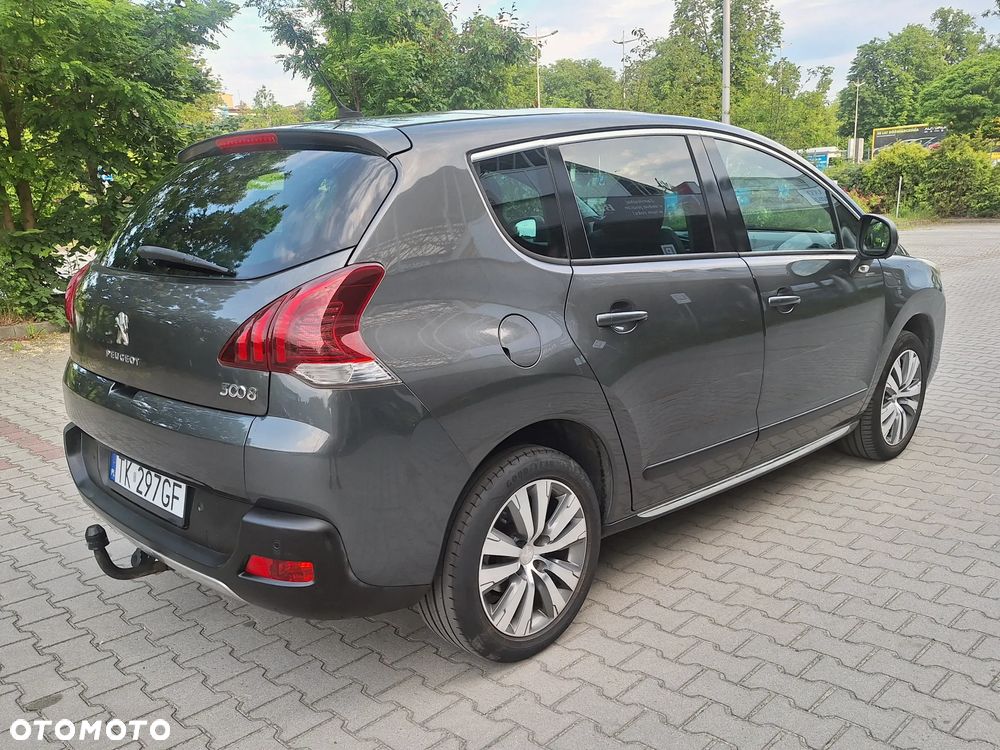 Peugeot 3008 HDi 115 Allure - 6