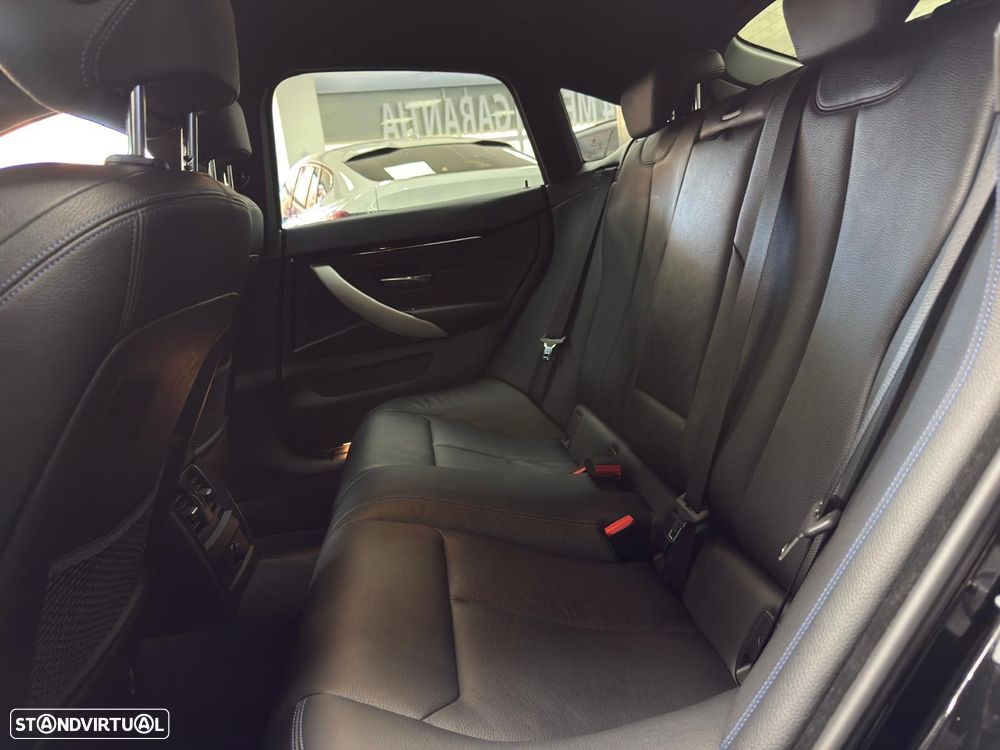 BMW 420 Gran Coupé d xDrive Pack Desportivo M Auto - 39