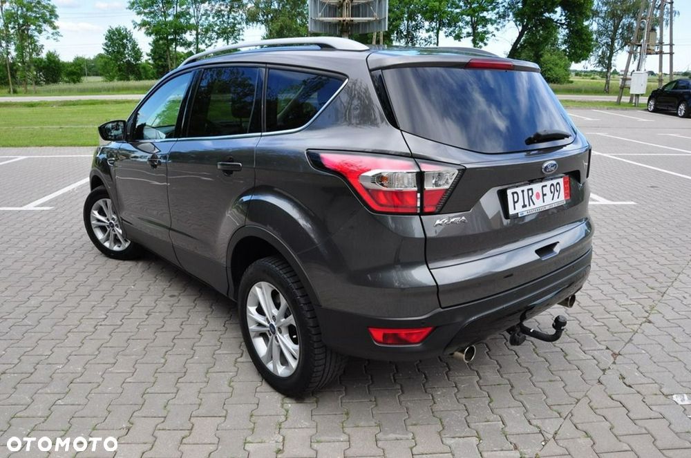 Ford Kuga - 17