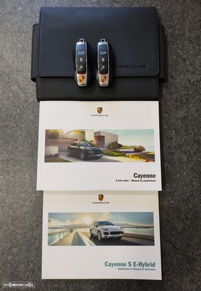 Porsche Cayenne S E-Hybrid Platinum Edition - 46