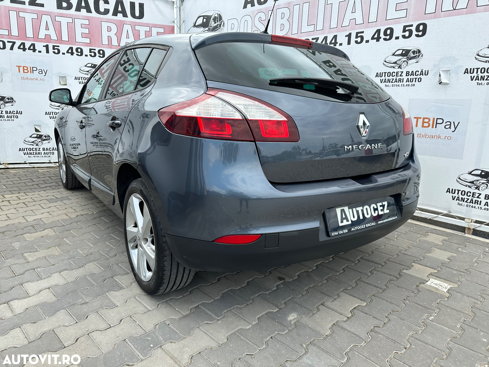 Renault Megane dCi 110 FAP LIMITED - 11