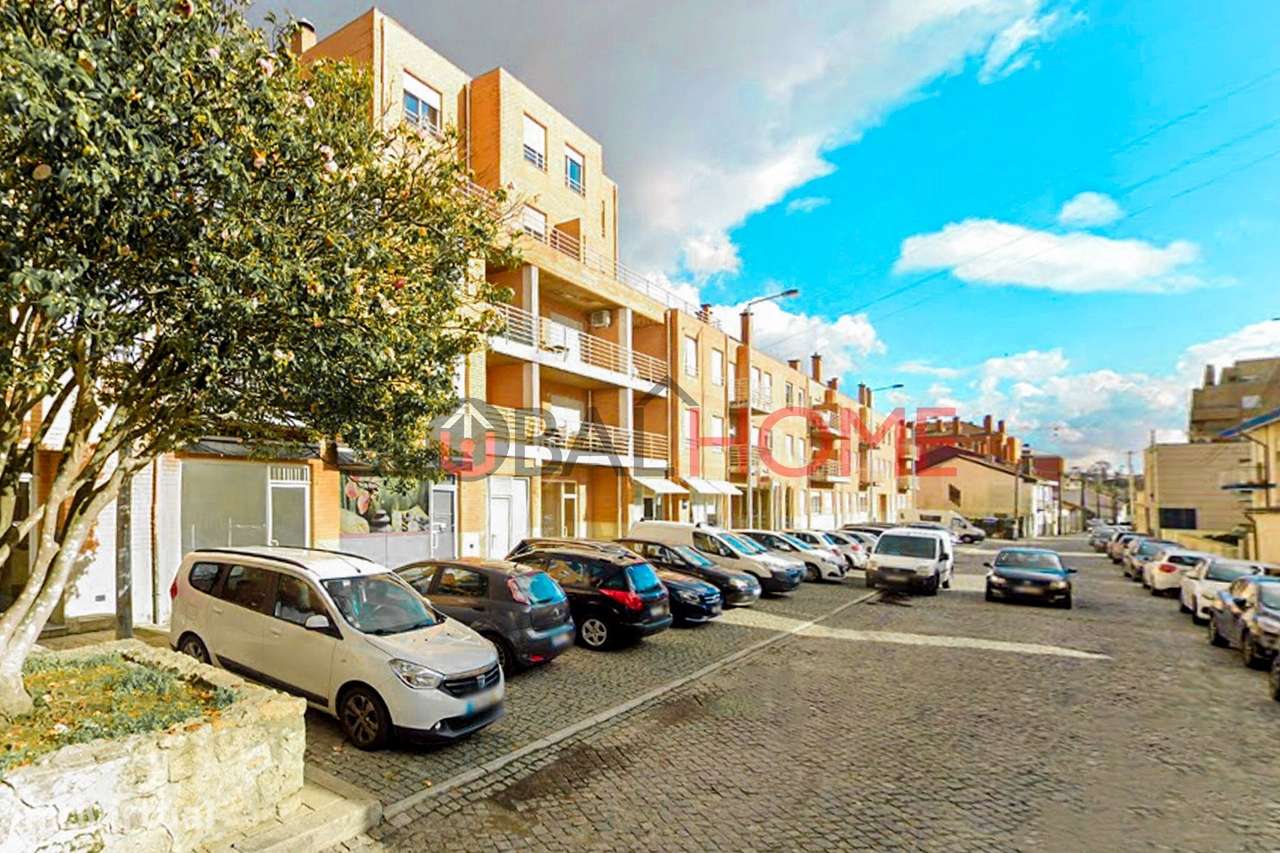 Apartamento T1+1 Mobilado junto ao Hospital de São João - Grande imagem: 3/14