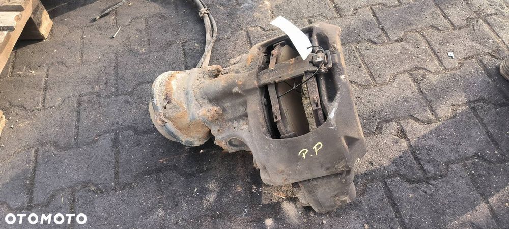 ZACISK HAMULCOWY PRZÓD PRAWY MERCEDES - BENZ ATEGO 2528L - 3