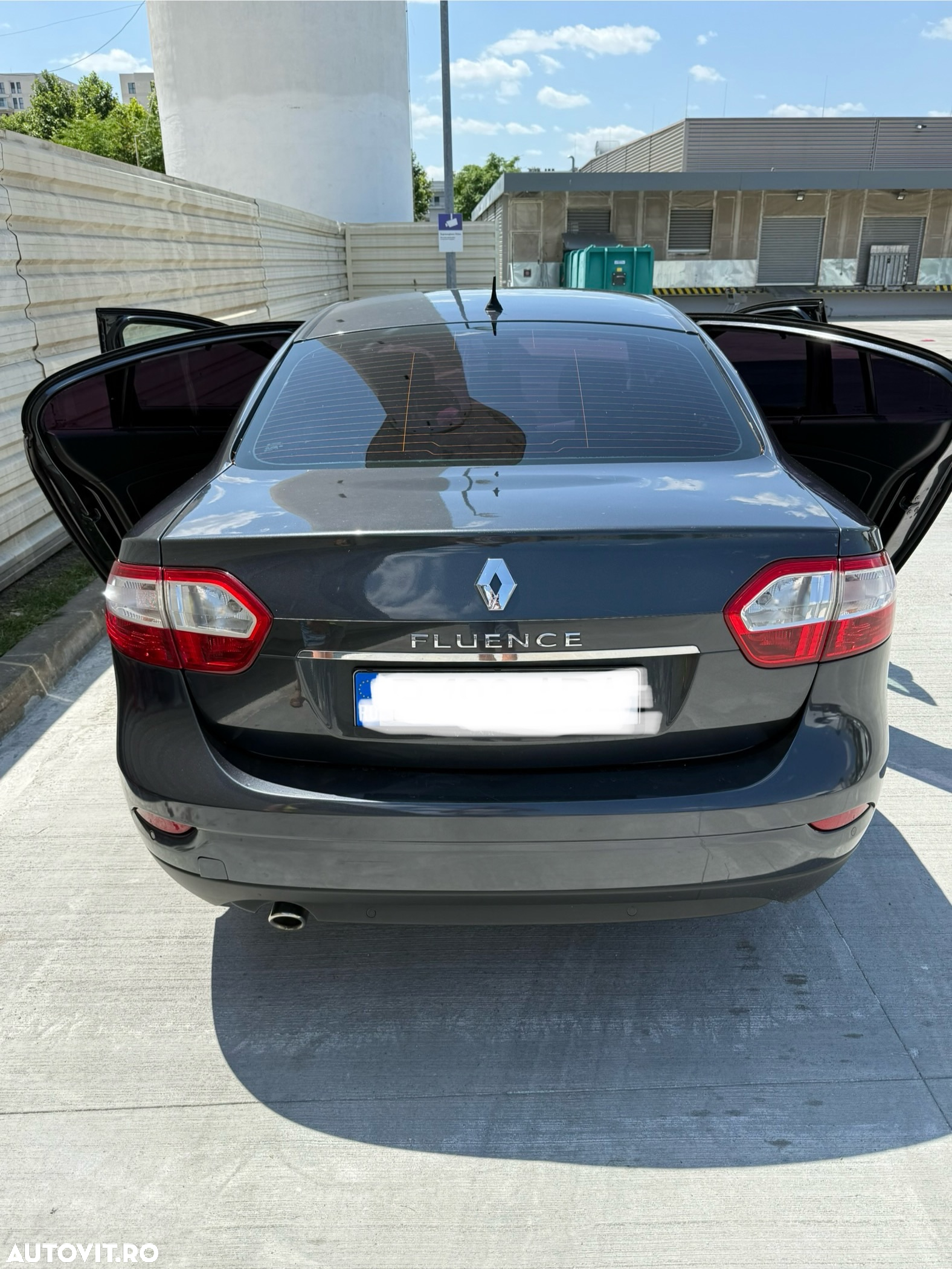 Renault Fluence 1.5dCi Privilege - 8