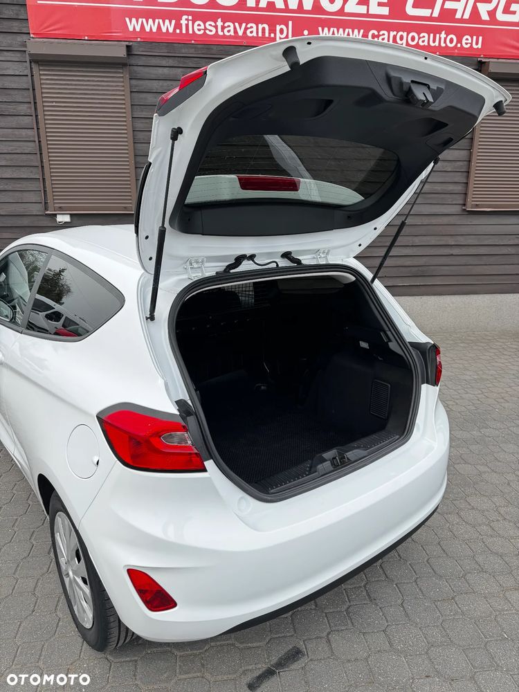 Ford Fiesta - 10