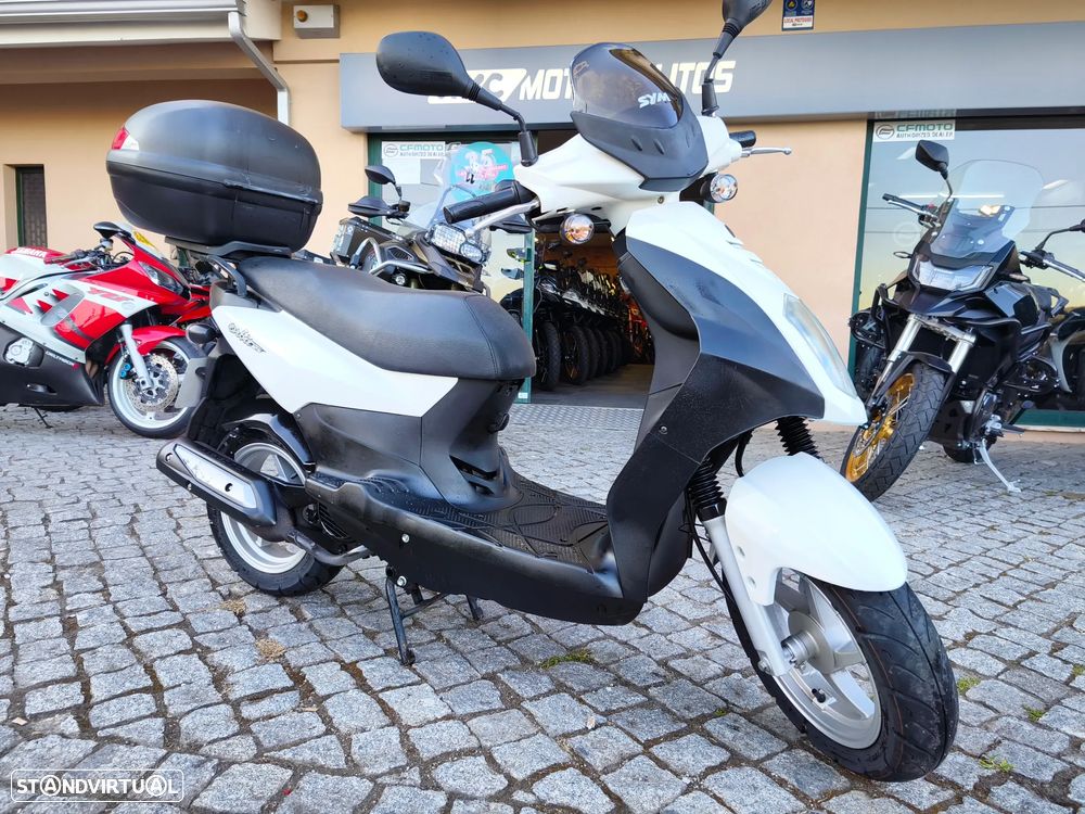 Sym ORBIT 125 c/top case - 3