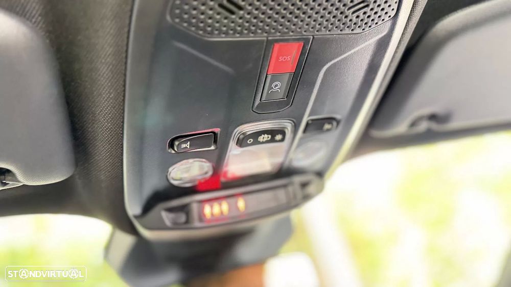 Peugeot 2008 PureTech 100 Style - 21