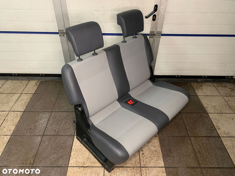 fotele kanapa 3 rząd vw caddy skóra jak nowe - 2