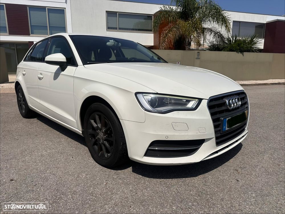 Audi A3 Sportback 2.0 TDI S tronic sport - 2