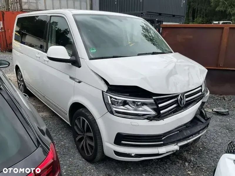 Volkswagen Multivan - 1