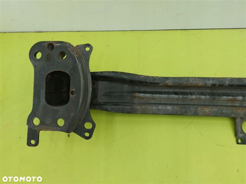 Pas przedni wzmocnienie VW Golf V 5 2003-2008 - 3
