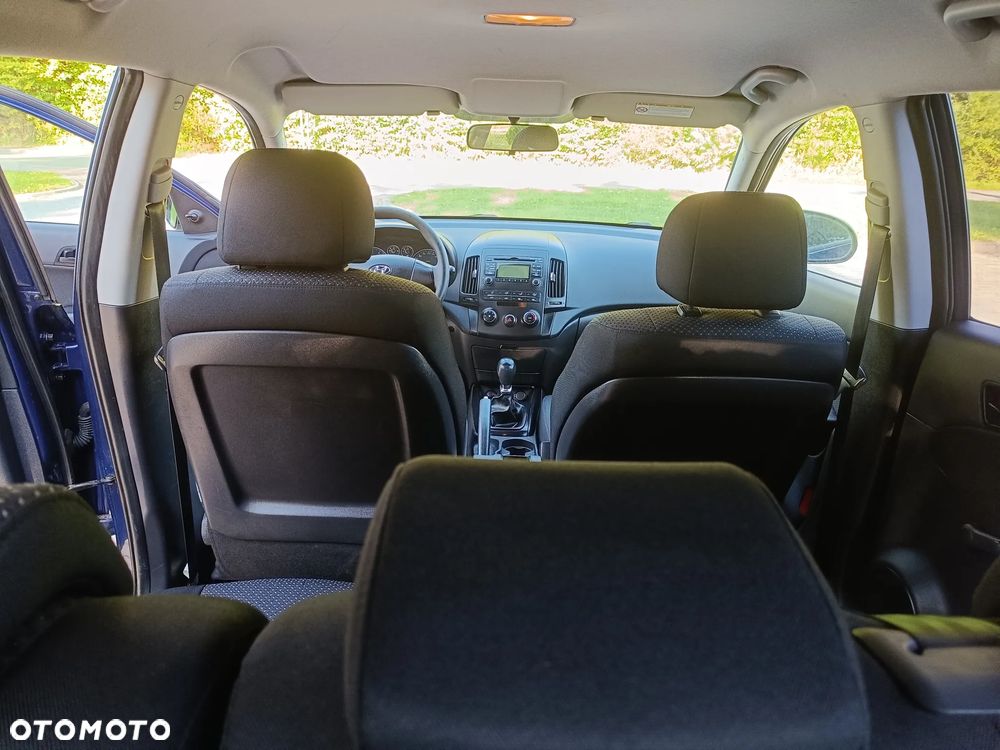 Hyundai i30 1.4 Blue Comfort - 22