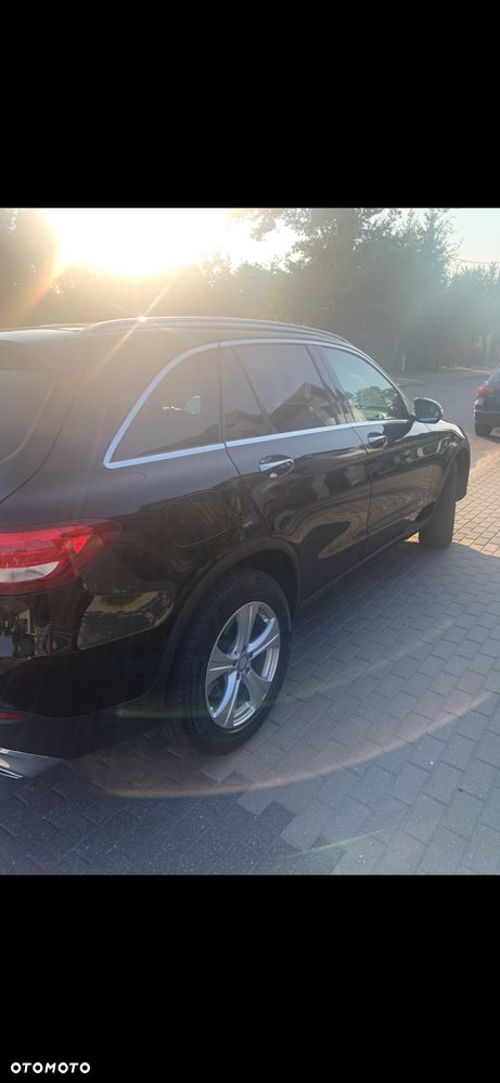 Mercedes-Benz GLC - 9