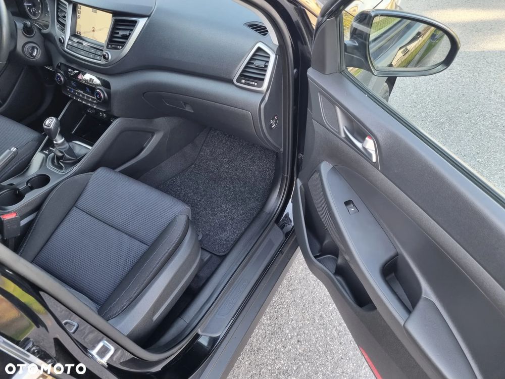 Hyundai Tucson 1.6 T-GDI Style 2WD - 32