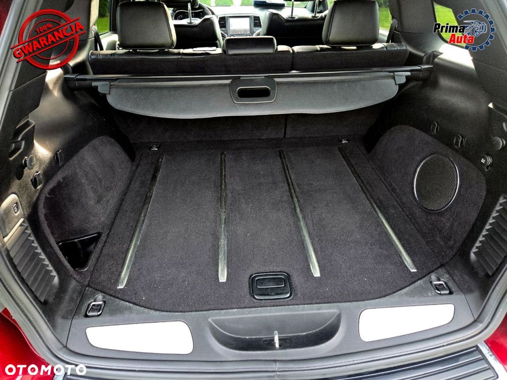 Jeep Grand Cherokee - 28