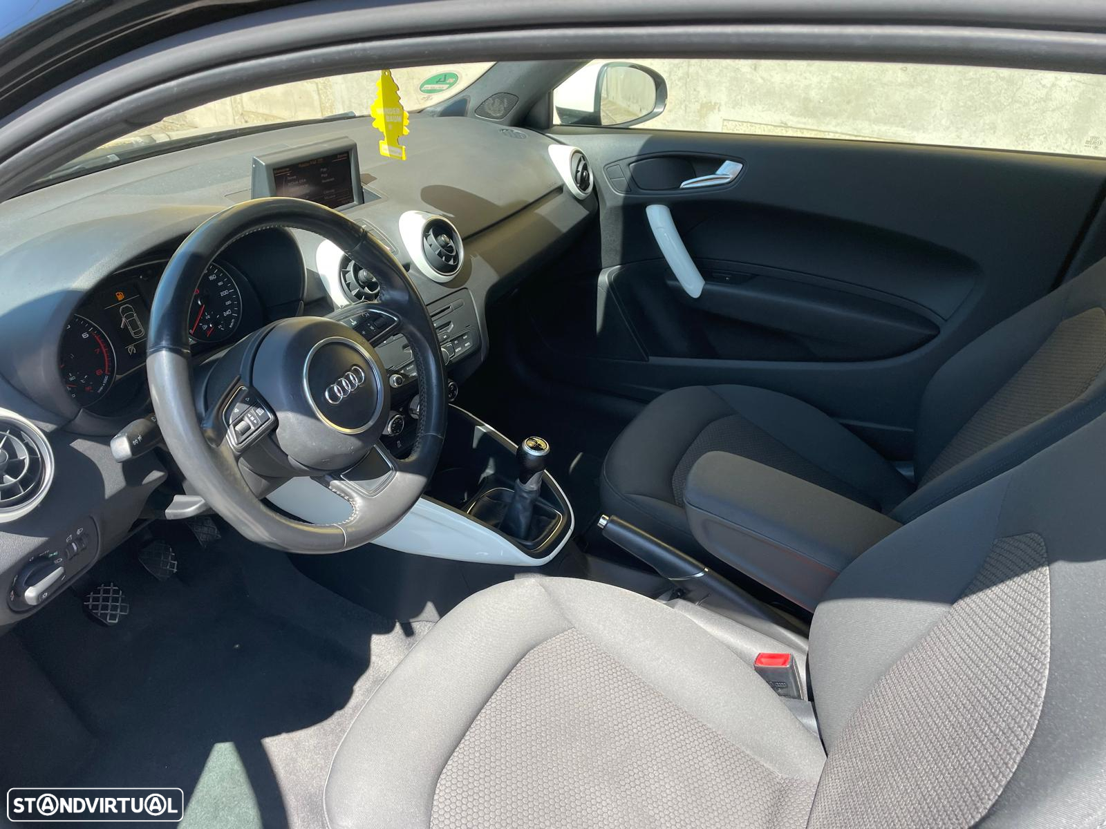 Audi A1 1.2 TFSI Advance 116g - 2