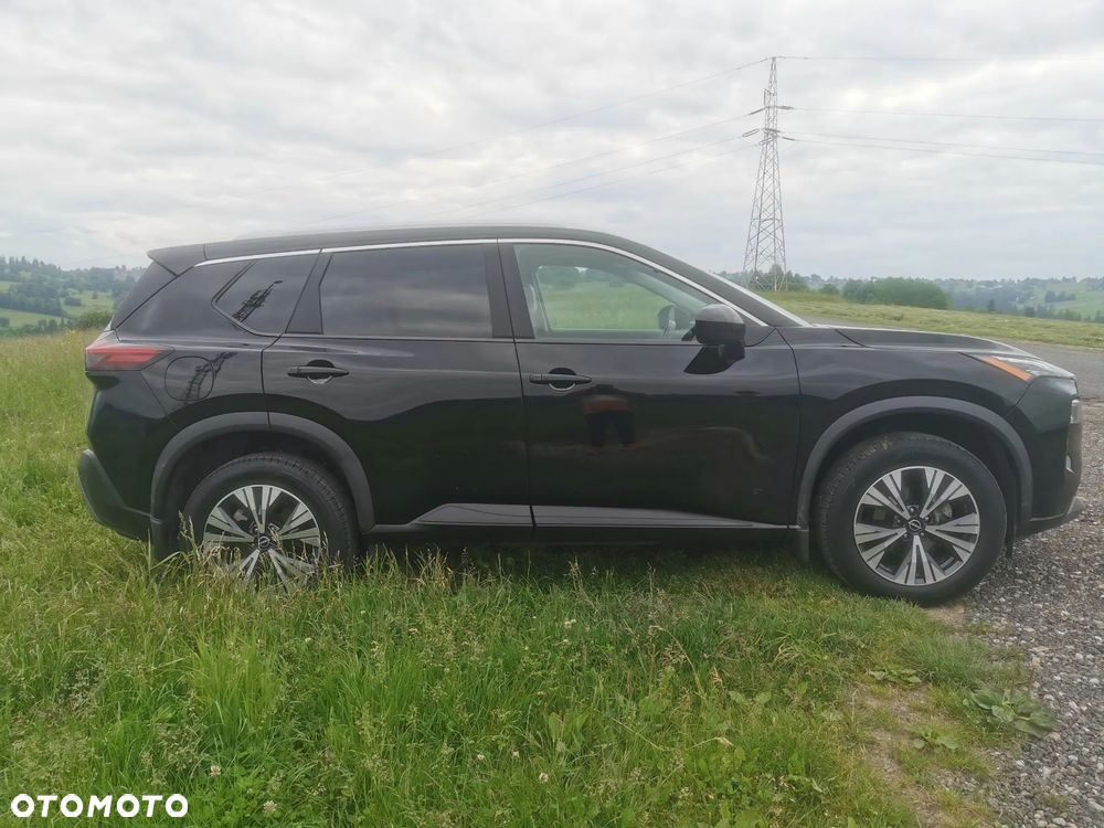 Nissan Rogue - 35