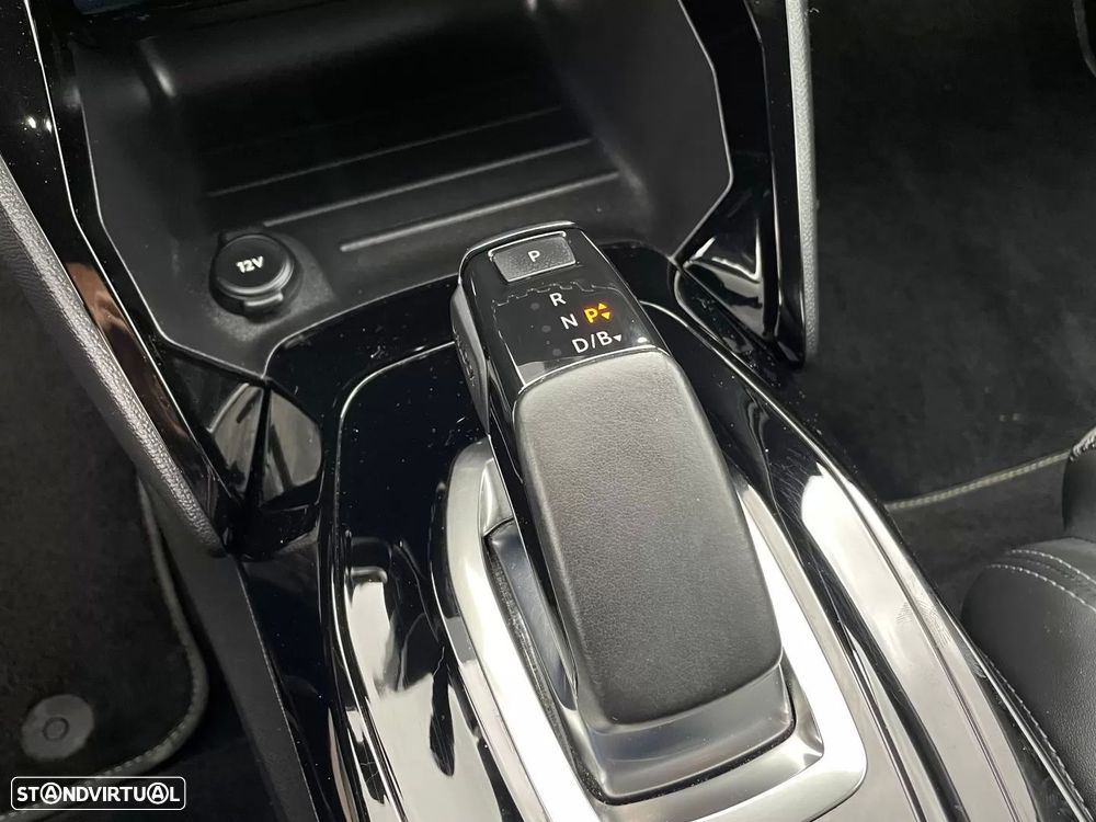 Peugeot e-208 50 kWh GT Line - 36