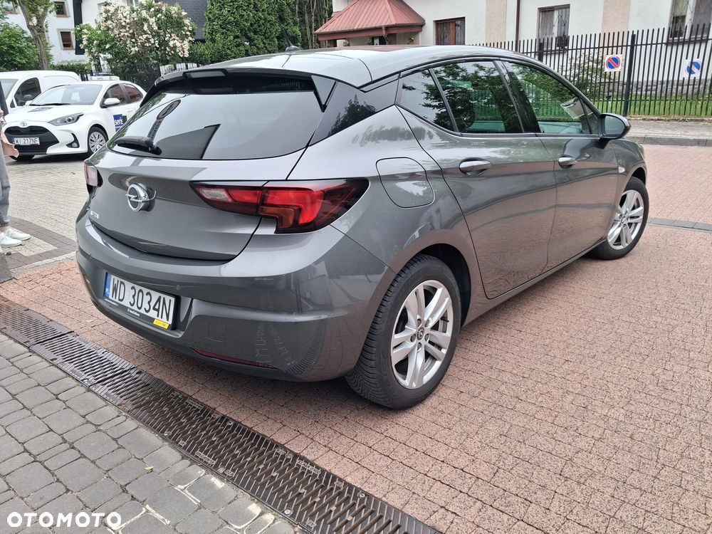 Opel Astra - 8