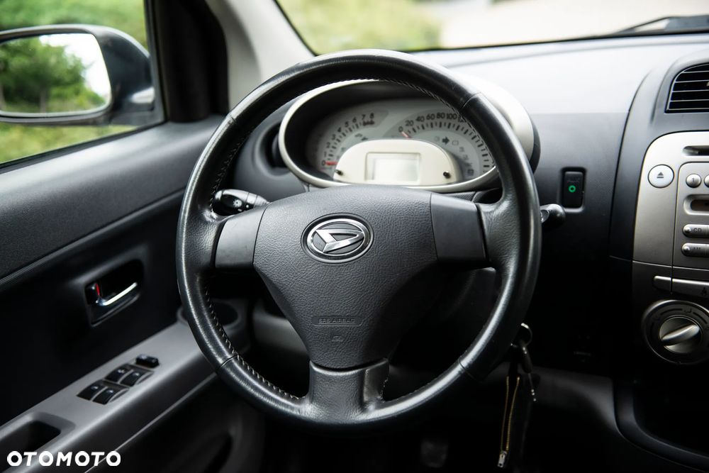 Daihatsu Sirion 1.3 CooLine - 27