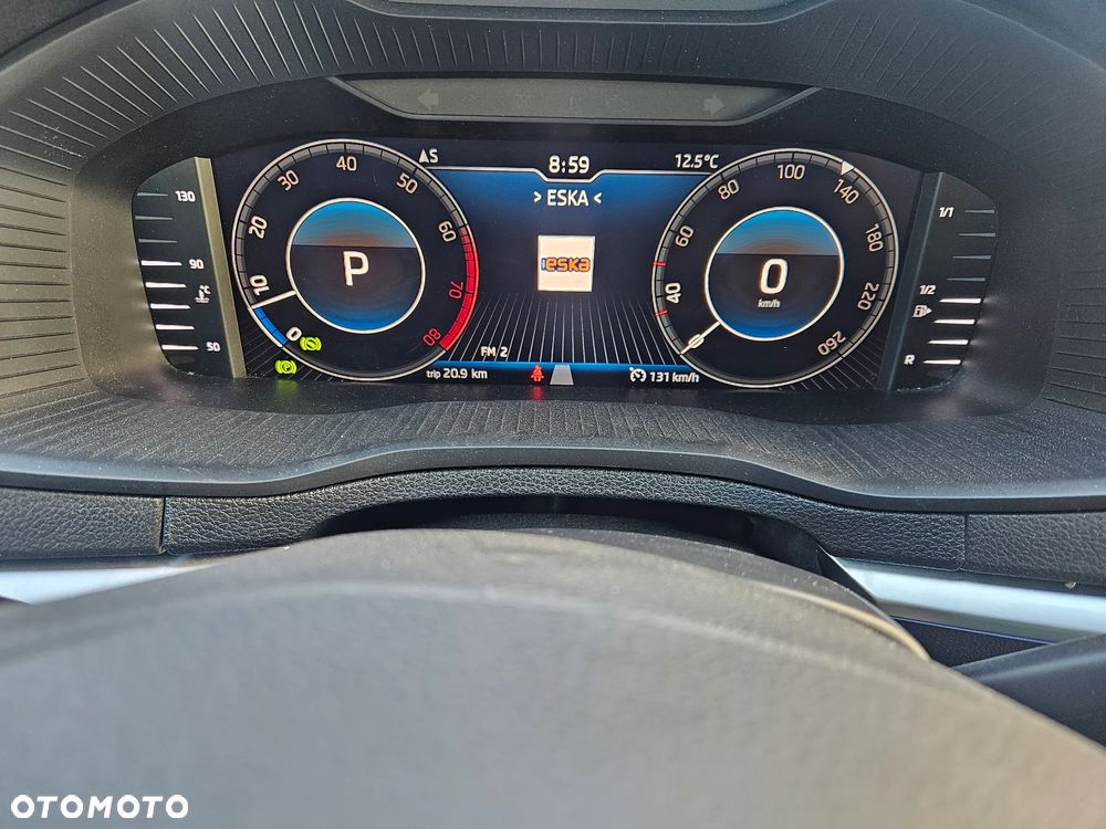 Skoda Karoq 1.5 TSI ACT 4x4 Style DSG - 35