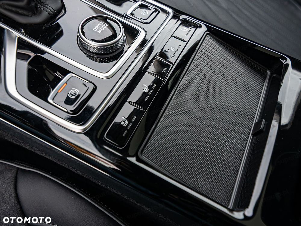 Hongqi HS5 2.0T AWD - 19