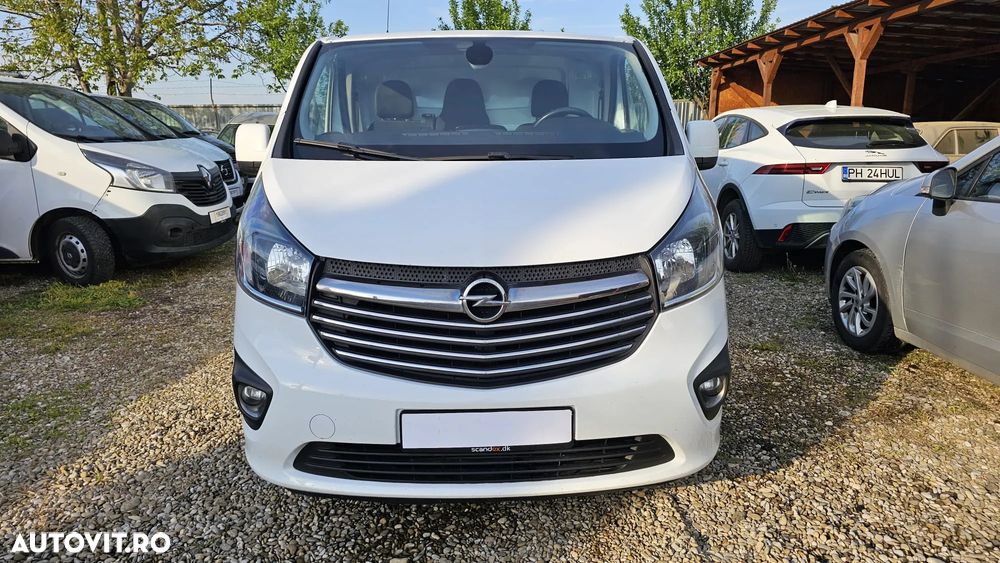 Opel Vivaro - 2