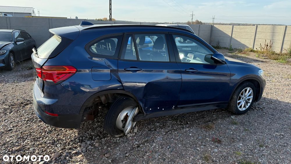 BMW X1 sDrive16d - 6