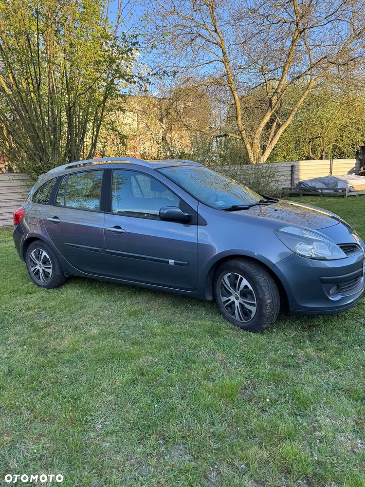 Renault Clio 1.5 dCi FAP Privilege - 3