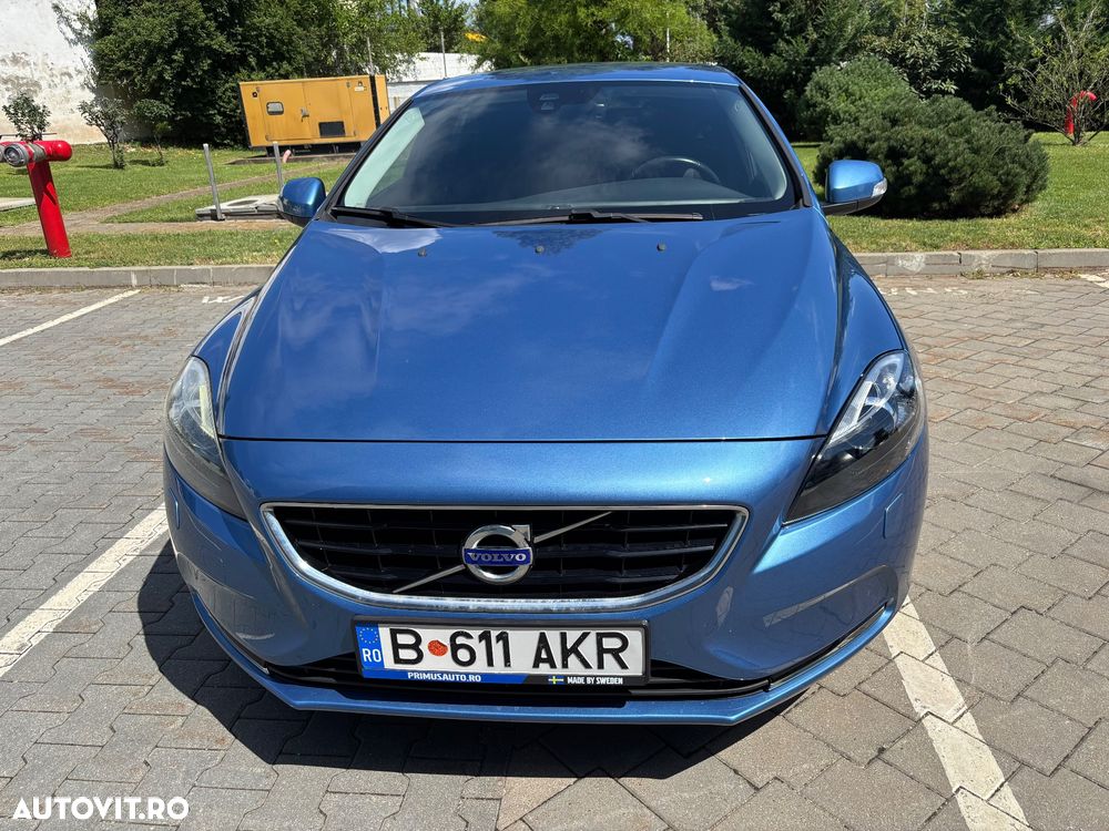Volvo V40 T4 Powershift Momentum - 19