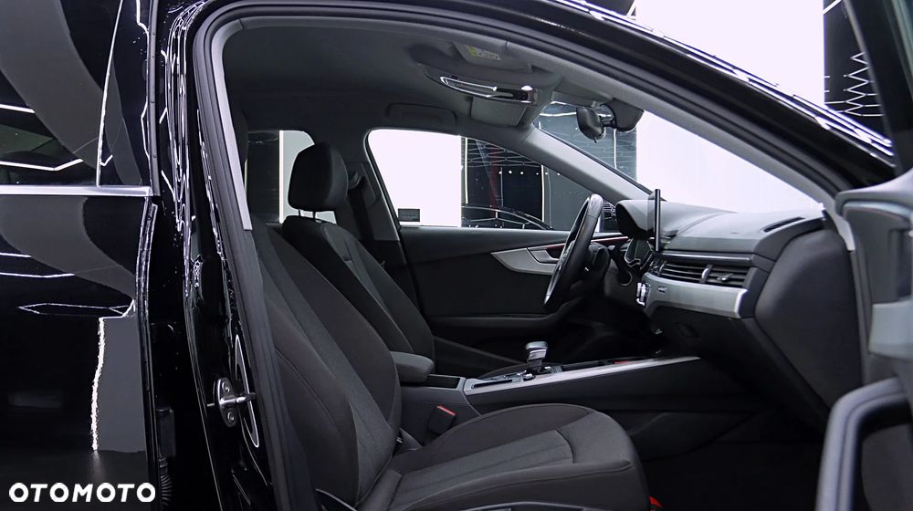 Audi A4 Limousine 40 TDI quattro S tronic - 17