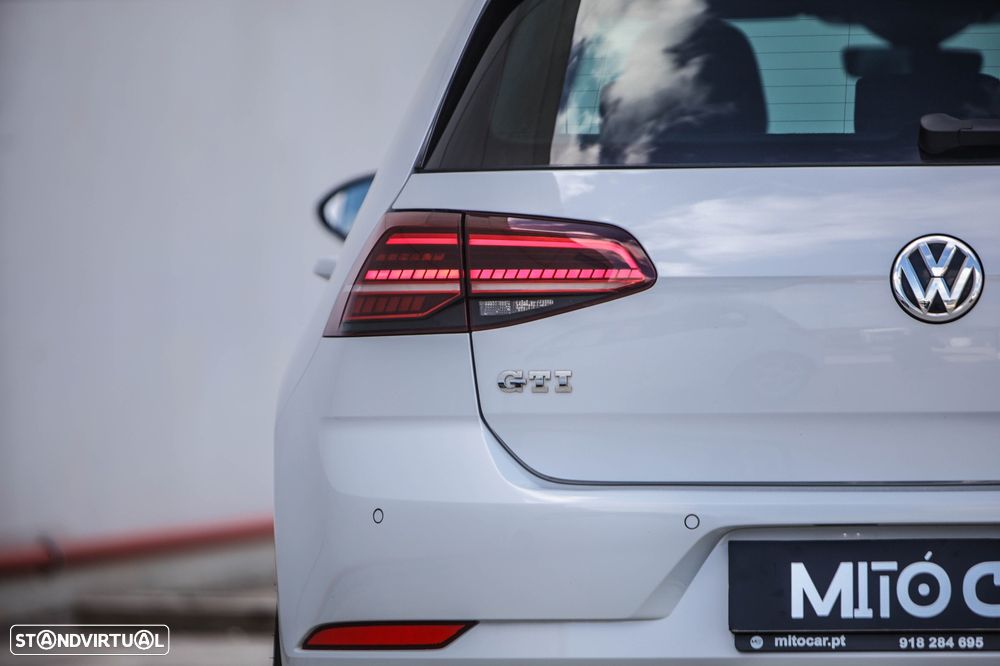 VW Golf GTI Performance BlueMotion DSG - 34