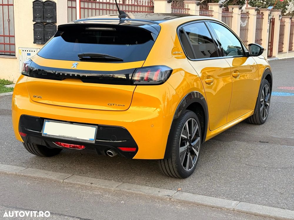 Peugeot 208 1.2 L PureTech STT GT Pack - 4