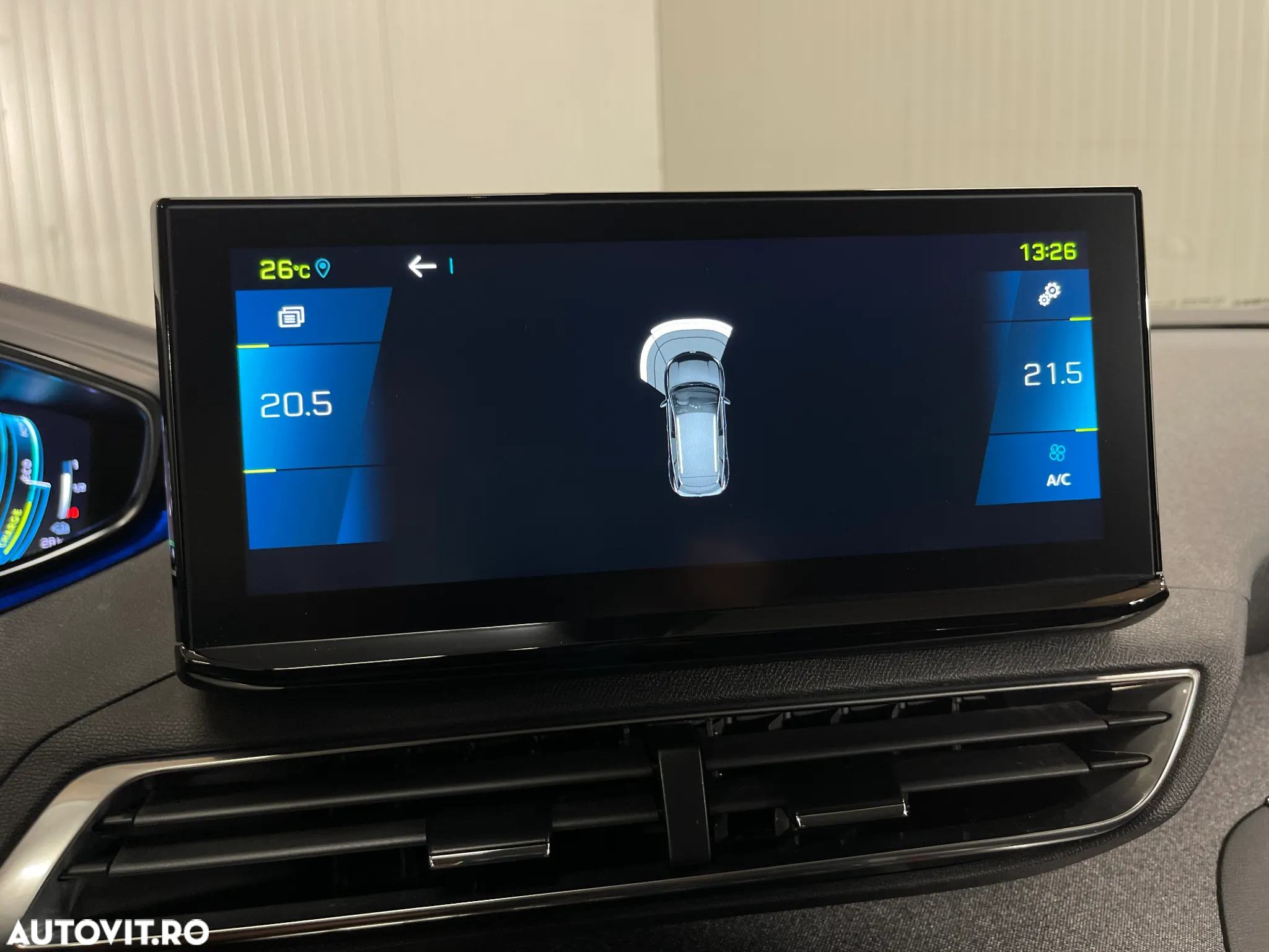 Peugeot 3008 PHEV 300 EAT8 4X4 Allure Pack - 16