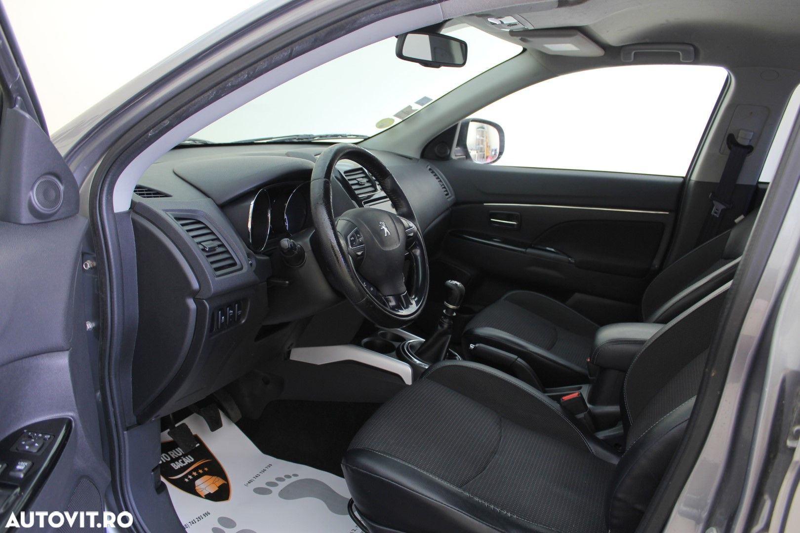 Peugeot 4008 - 12