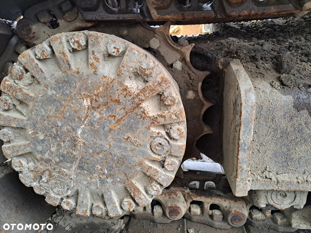 Caterpillar 318BL - 18