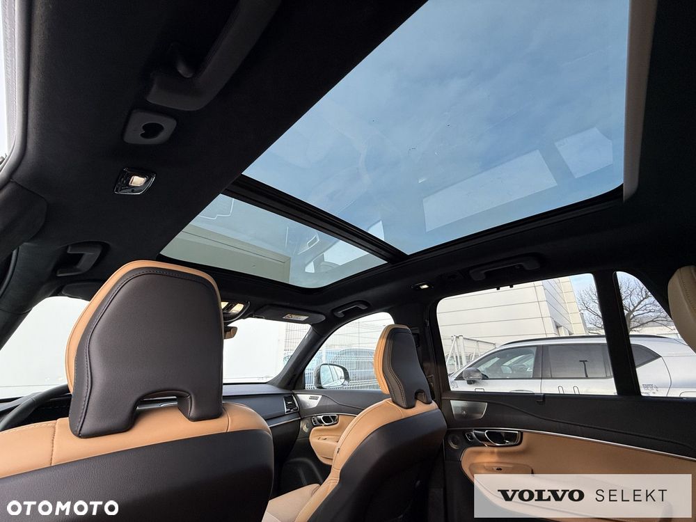 Volvo XC 90 - 29