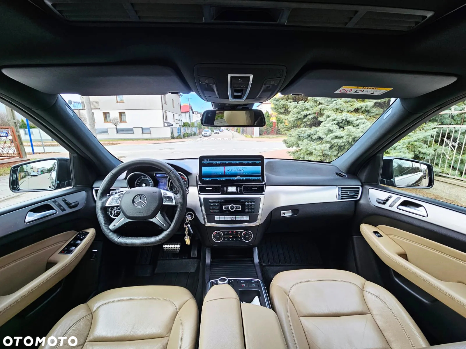 Mercedes-Benz ML 350 BlueTec 4-Matic - 5