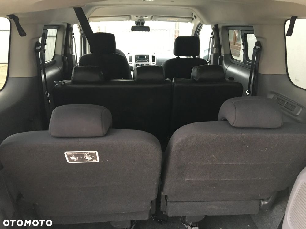 Nissan NV200 - 18