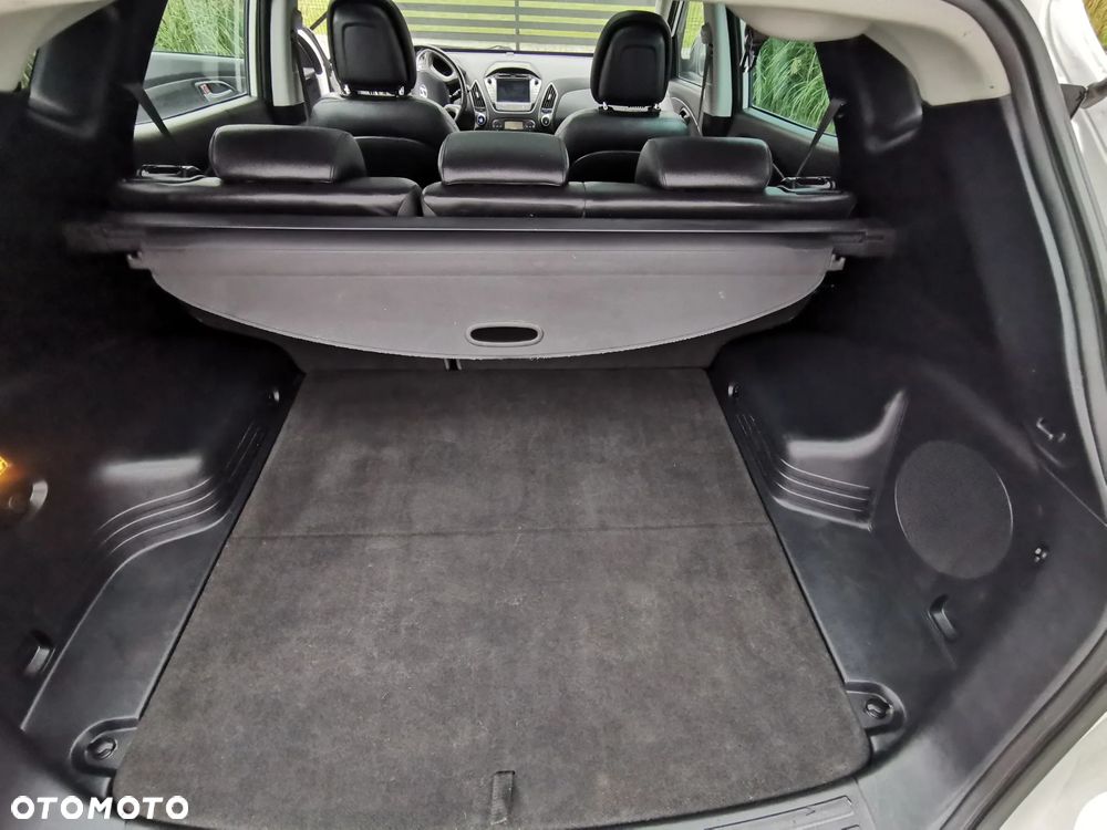 Hyundai ix35 1.7 CRDi 2WD blue Style - 15