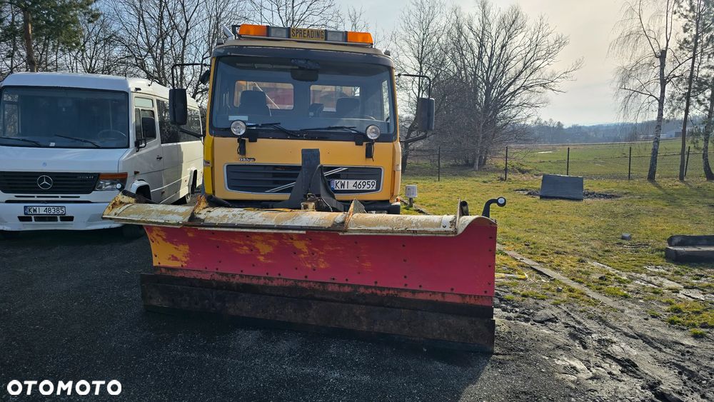 Volvo - 7
