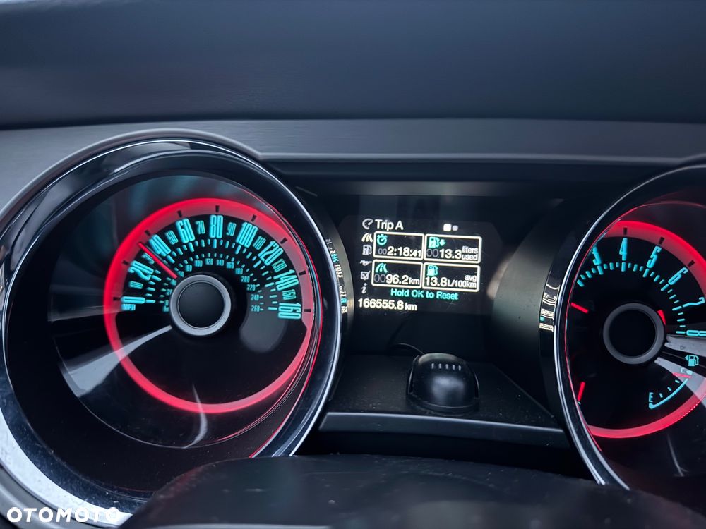 Ford Mustang 3.7 V6 Premium - 16