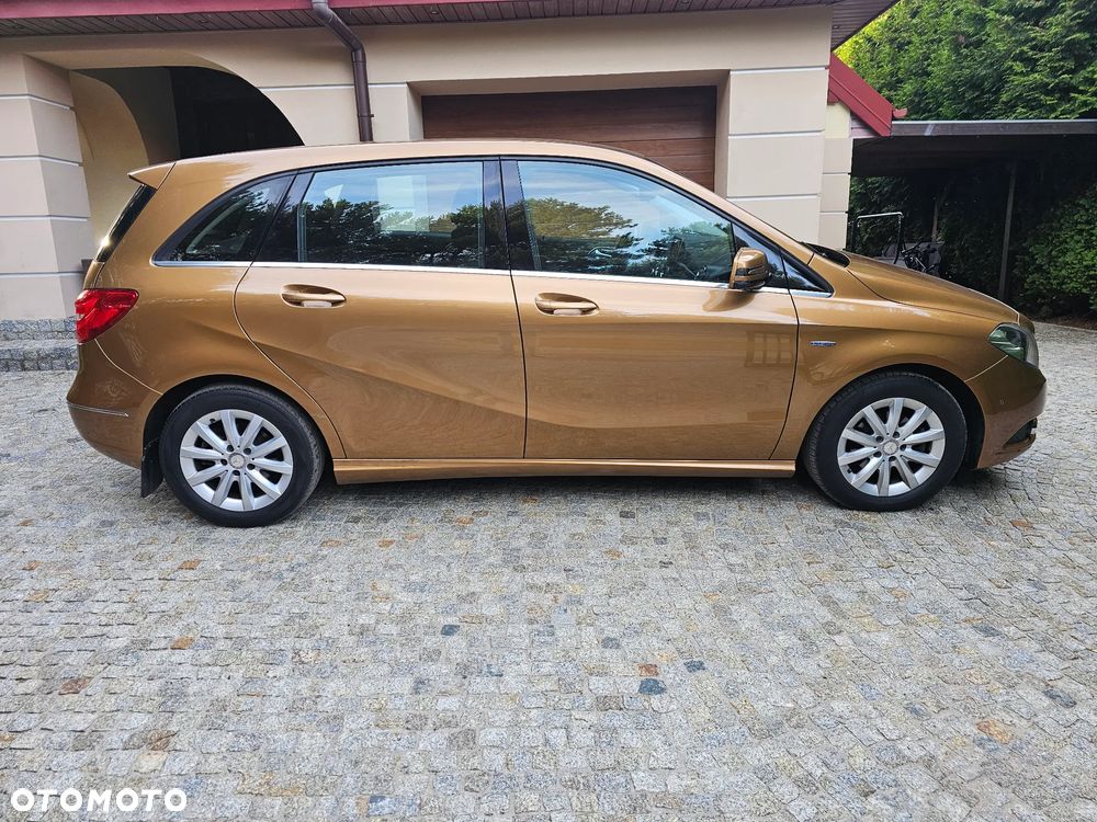 Mercedes-Benz Klasa B 180 CDI - 16