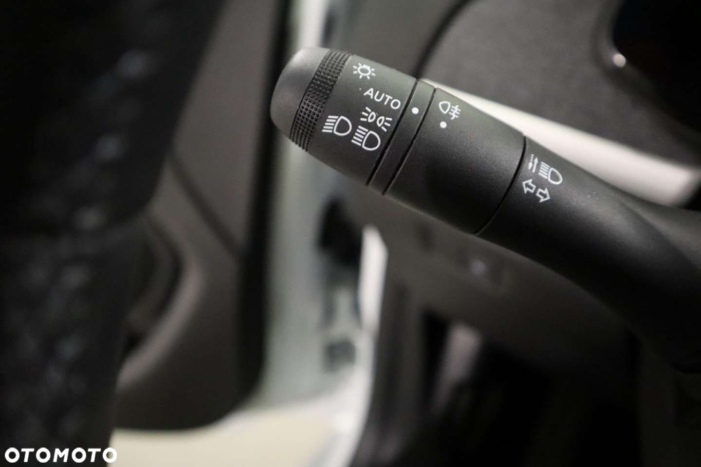 Renault Zoe - 25