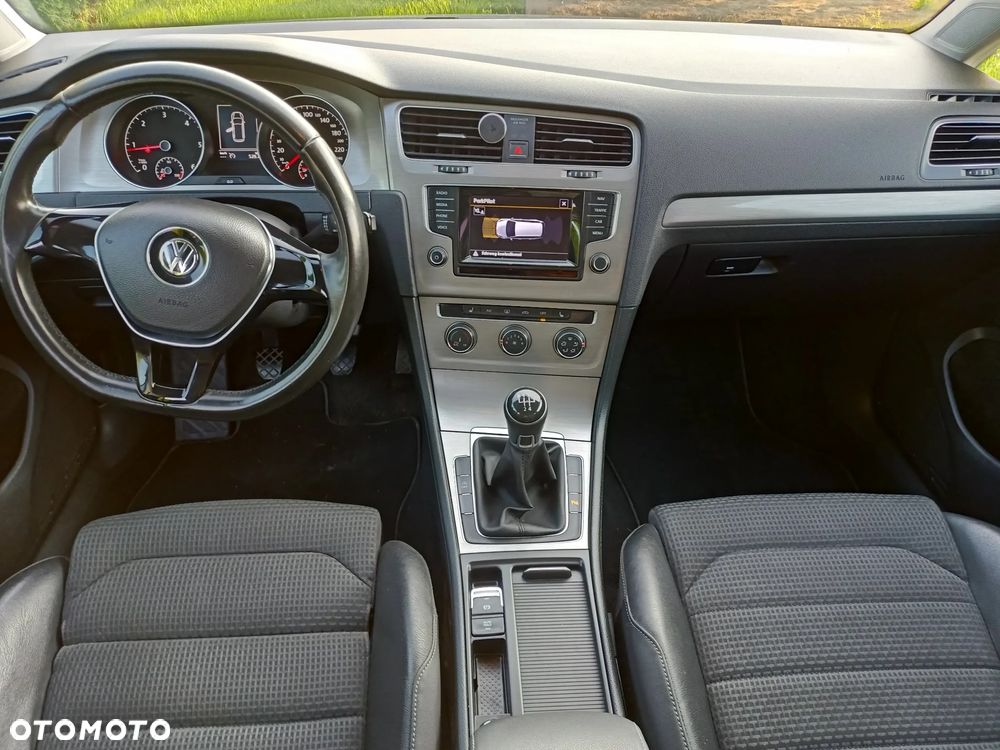 Volkswagen Golf 1.6 TDI DPF Comfortline - 7