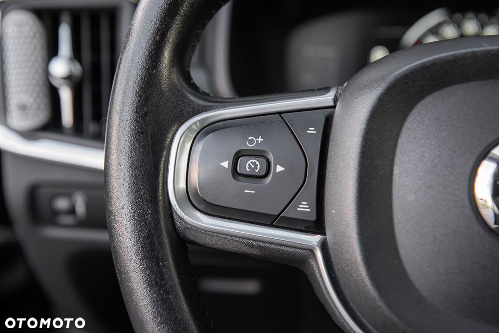 Volvo V90 - 19