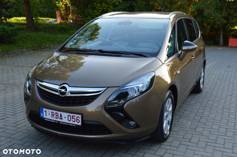 Opel Zafira - 10