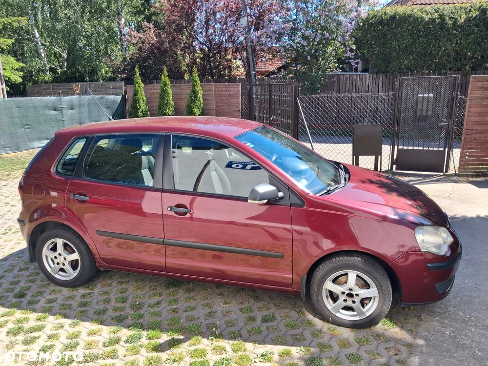 Volkswagen Polo 1.4 16V Trendline - 1