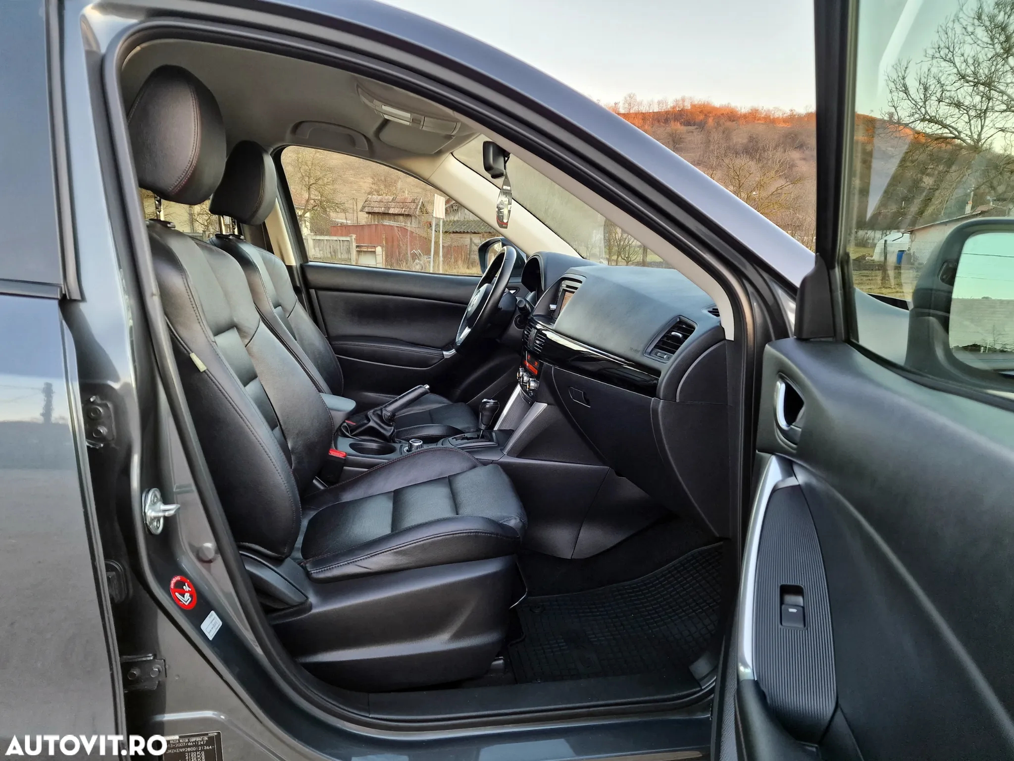 Mazda CX-5 2.2 SKYACTIV-D AWD Aut. Sports-Line - 25
