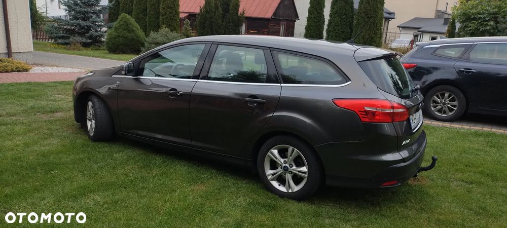 Ford Focus 1.5 TDCi Trend Sport ASS - 4